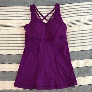Lululemon Tank Top w/ Mesh Detail 💁🏼‍♀️